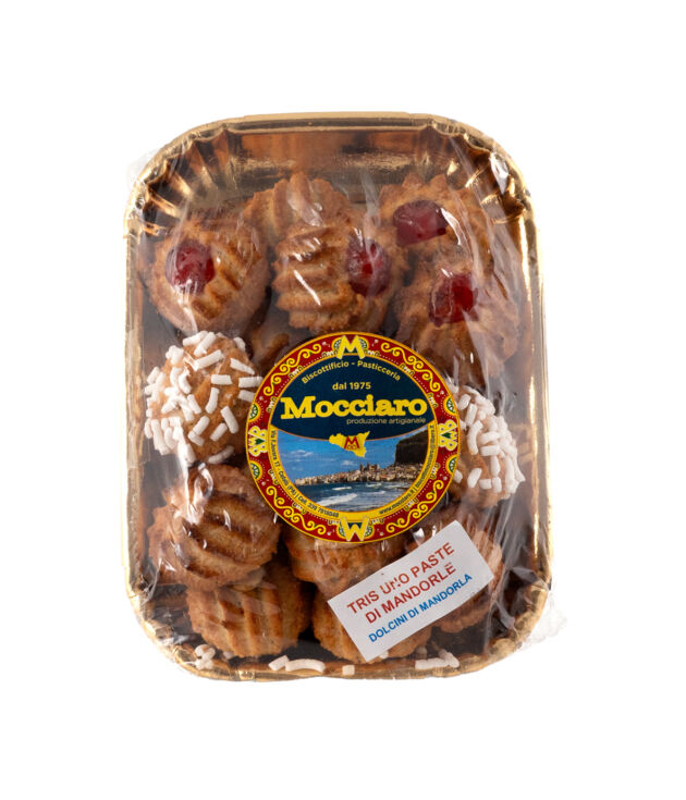 tris di paste di mandorla mocciaro